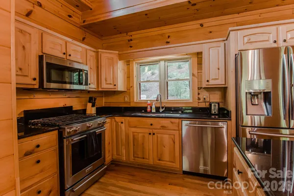 $799,000 | 11 Sugar Maple Drive, Black Mountain, NC 28711