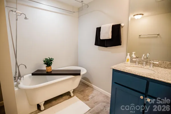 $799,000 | 11 Sugar Maple Drive, Black Mountain, NC 28711