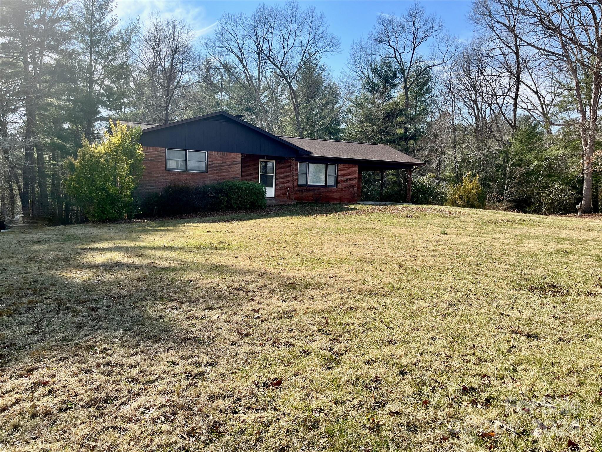 306 Sharon Road Fairview, NC 28730 - Photo 1 of 47 Gallery Image 1