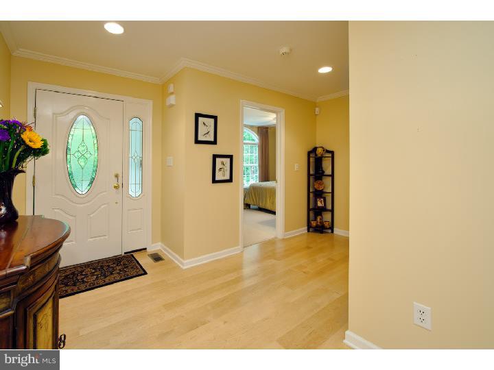 1069 Ivy Road Reading, PA 19610 - Photo 3 of 25 Gallery Image 3