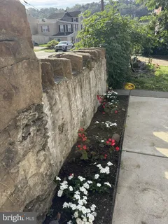 $1,650 | 639 Spring Mill Avenue, Conshohocken, PA 19428