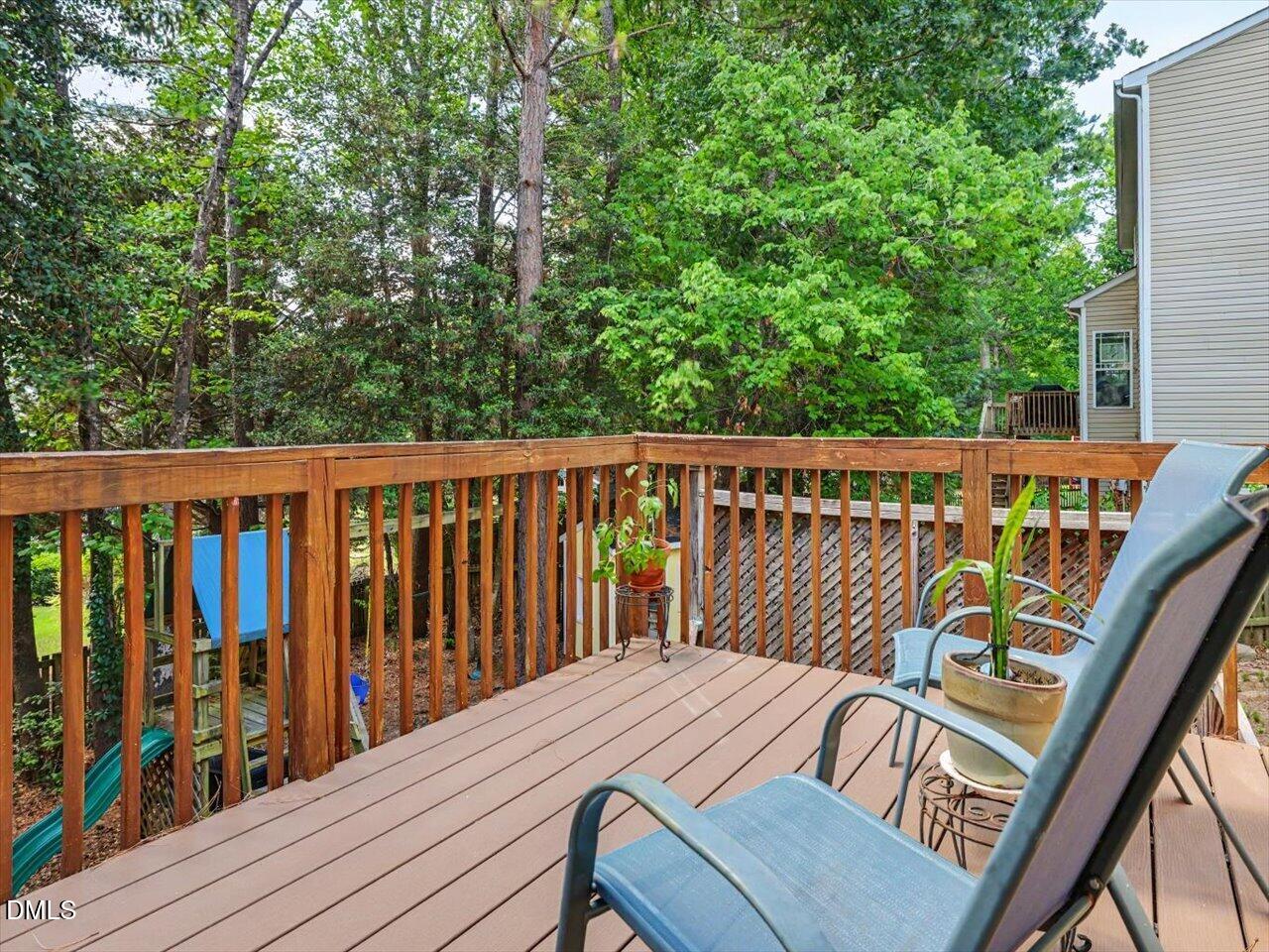 3317 Neuse Crossing Drive Raleigh, NC 27616 - Photo 13 of 36 Trek Decking