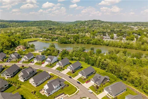$750,000 | 123 Heather Drive, Canonsburg, PA 15317