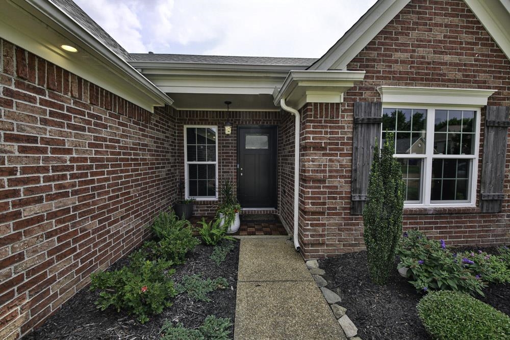 4736 Ridge Walk Lane Memphis, TN 38125 - Photo 3 of 23 View of exterior entry