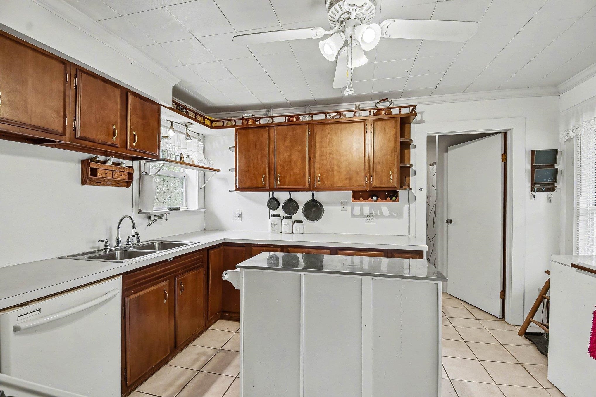 800 Franklin Street Bay City, MI 48708 - Photo 11 of 28