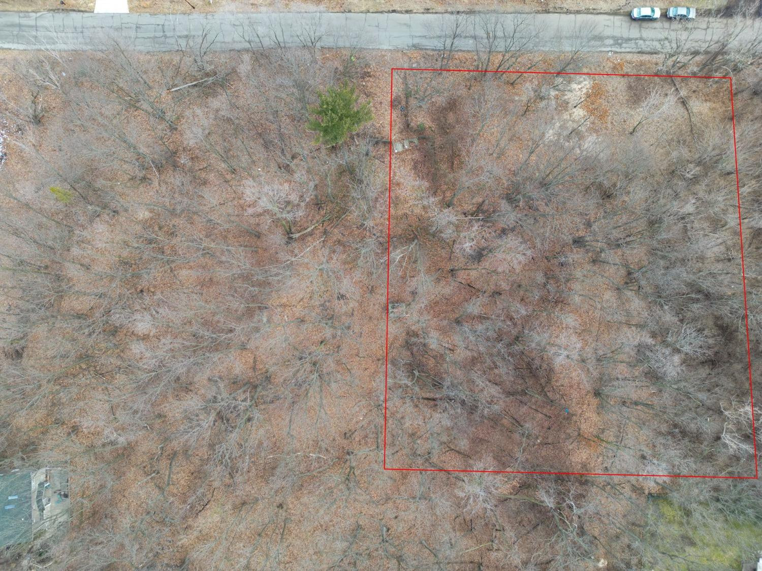 1040 North Wells Street Gary, IN 46403 - Photo 7 of 10 a close up of a white marble wall