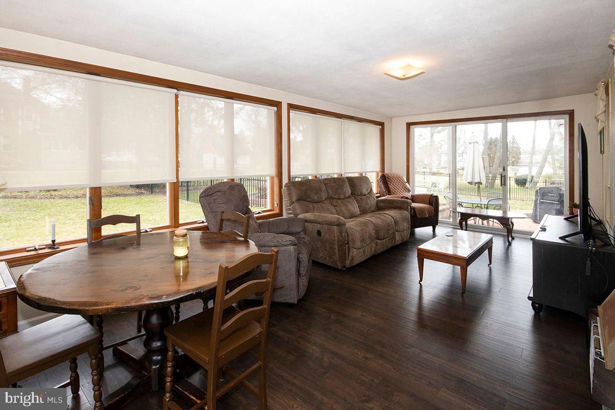 339 Central Avenue Hammonton, NJ 08037 - Photo 13 of 56 Sunroom: Laminate Flooring