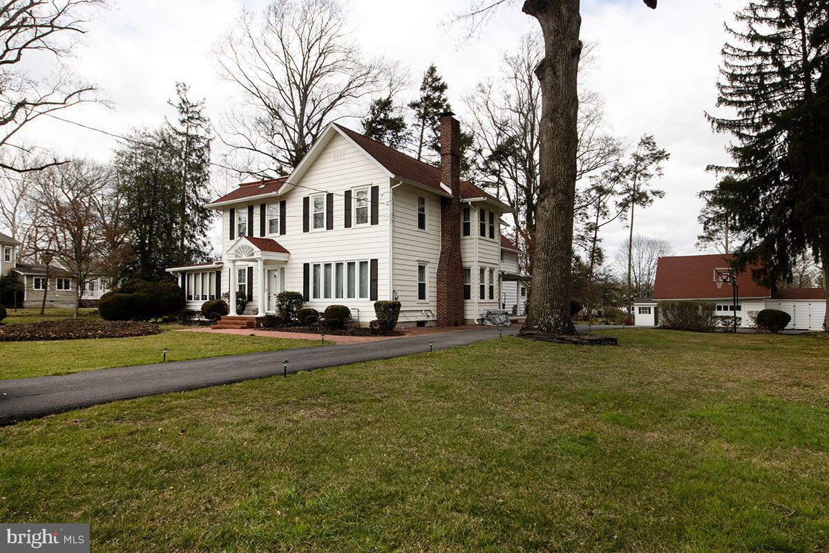 339 Central Avenue Hammonton, NJ 08037 - Photo 2 of 56 Exterior: Asphalt Driveway