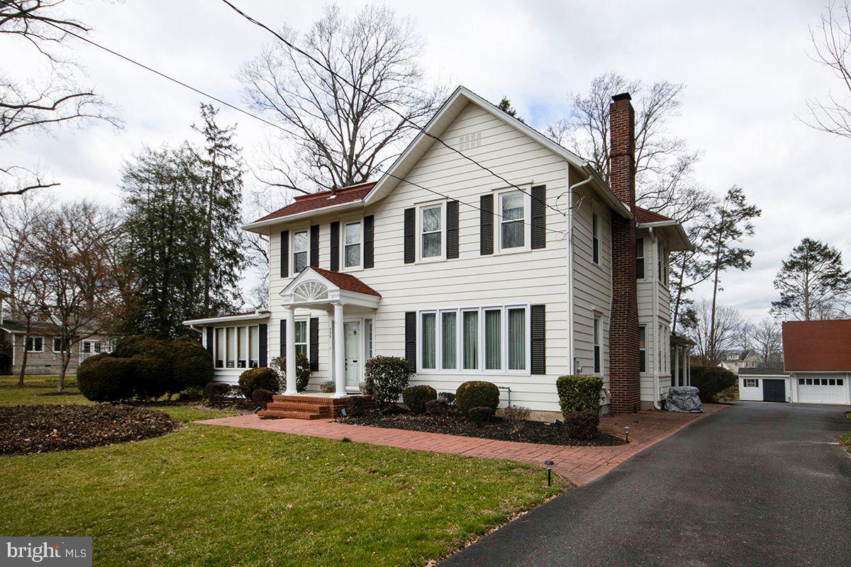 339 Central Avenue Hammonton, NJ 08037 - Photo 3 of 56 Exterior Front: Brick walkway, Landscaping