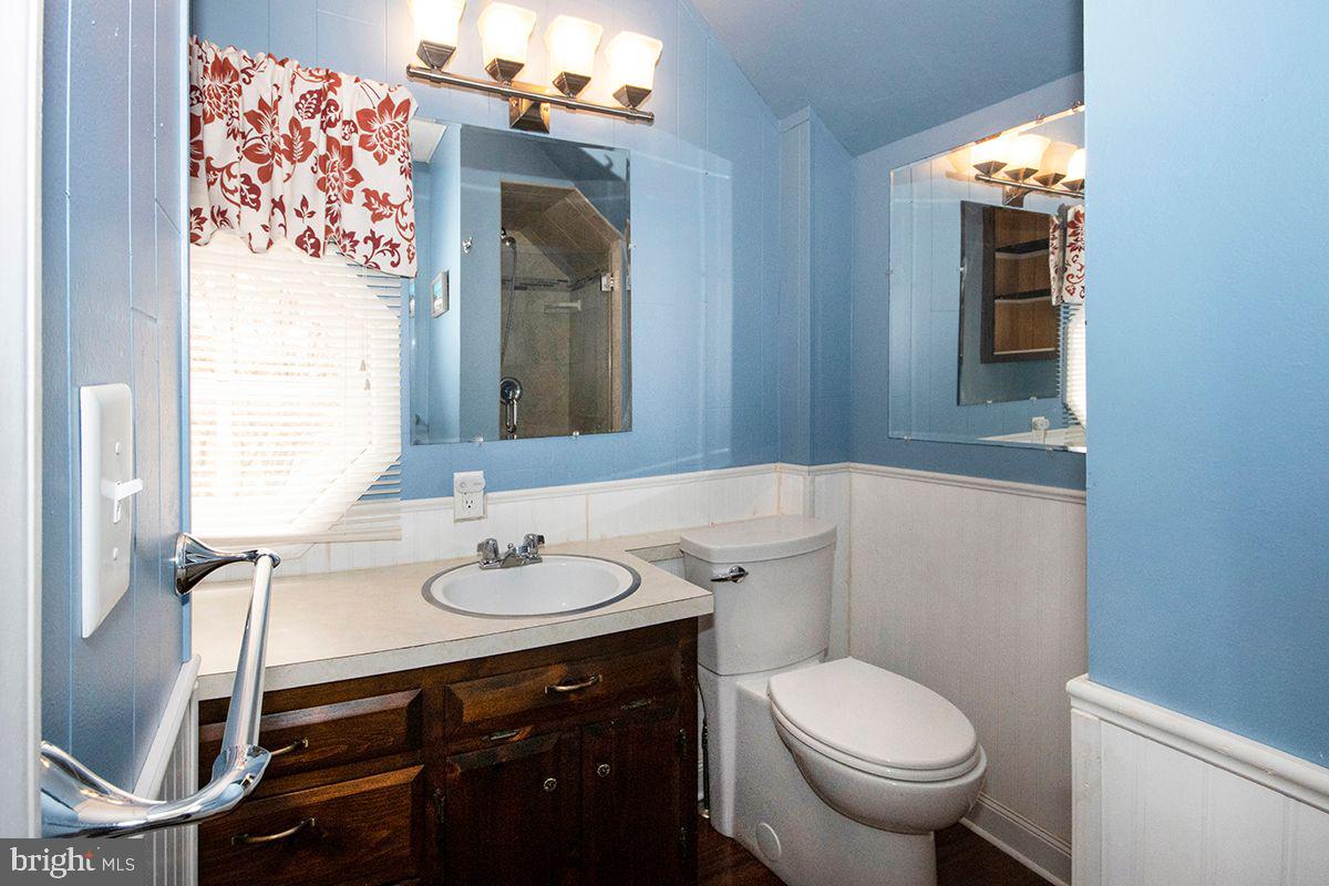 339 Central Avenue Hammonton, NJ 08037 - Photo 34 of 56 "Aunti Suite" Bathroom