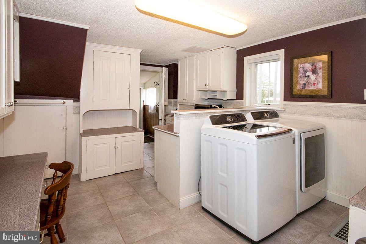 339 Central Avenue Hammonton, NJ 08037 - Photo 39 of 56 2nd Kitchen/Laundry