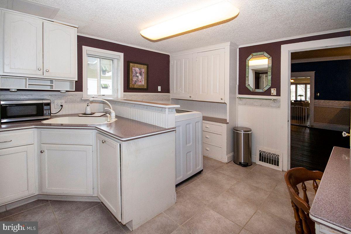 339 Central Avenue Hammonton, NJ 08037 - Photo 40 of 56 2nd Kitchen/Laundry