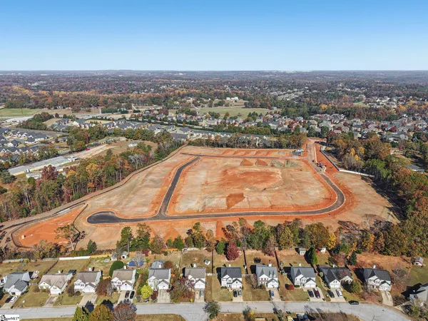 $899,900 | 40 Nivie Lane, Simpsonville, SC 29681