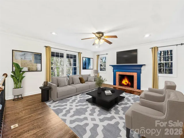 $625,000 | 2388 Hebron Road, Hendersonville, NC 28739