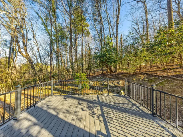 $625,000 | 2388 Hebron Road, Hendersonville, NC 28739