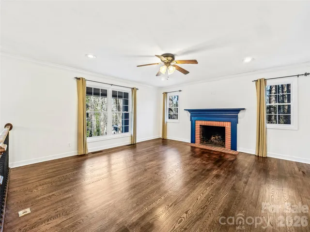 $625,000 | 2388 Hebron Road, Hendersonville, NC 28739