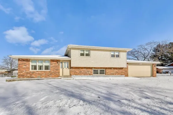 $340,725 | 10814 3rd Street, Mokena, IL 60448