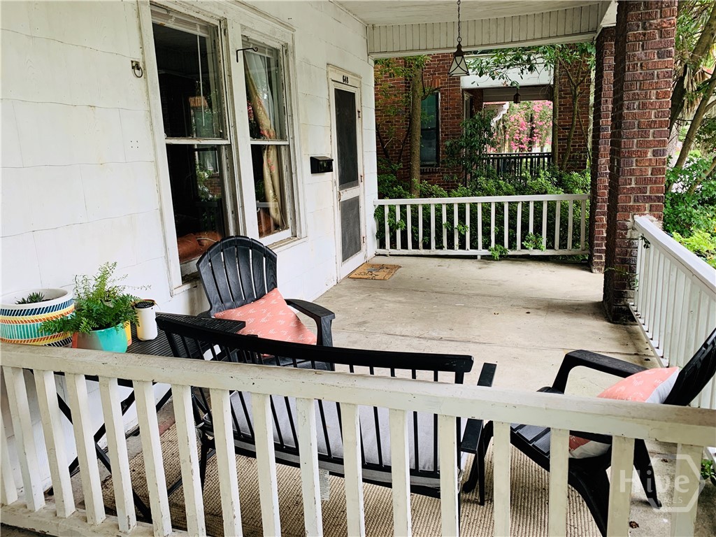 648 East 40th Street Savannah, GA 31401 - Photo 2 of 13