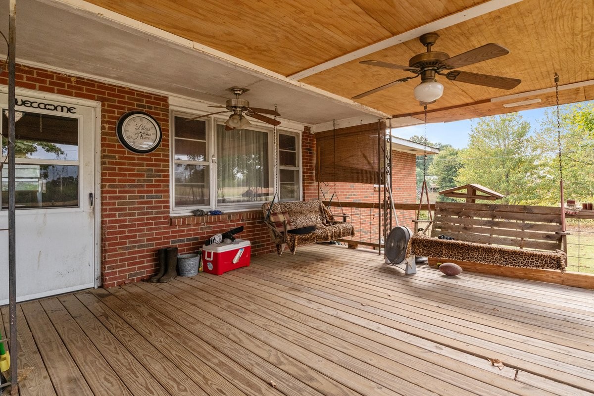 1530 Herman Adams Road Cumberland City, TN 37050 - Photo 29 of 32 Gallery Image 29