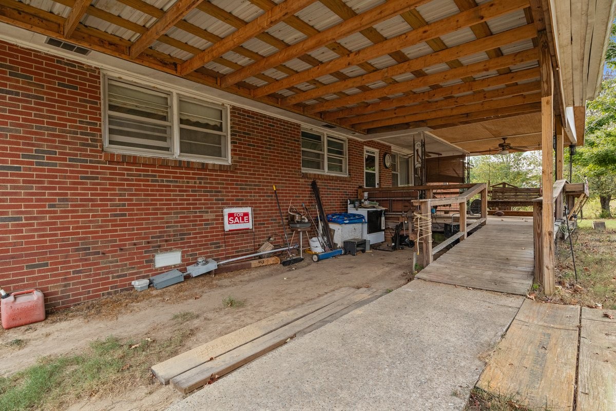 1530 Herman Adams Road Cumberland City, TN 37050 - Photo 30 of 32 Gallery Image 30