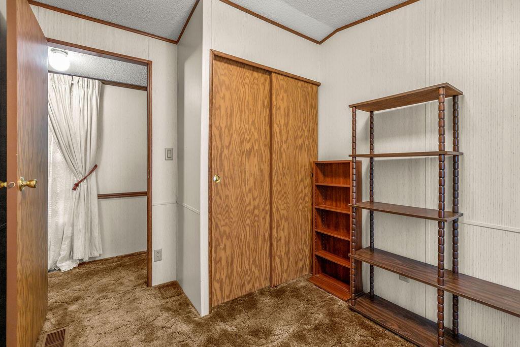 8764 National Road Southwest, Unit 118 Etna, OH 43062 - Photo 29 of 35 Bedroom