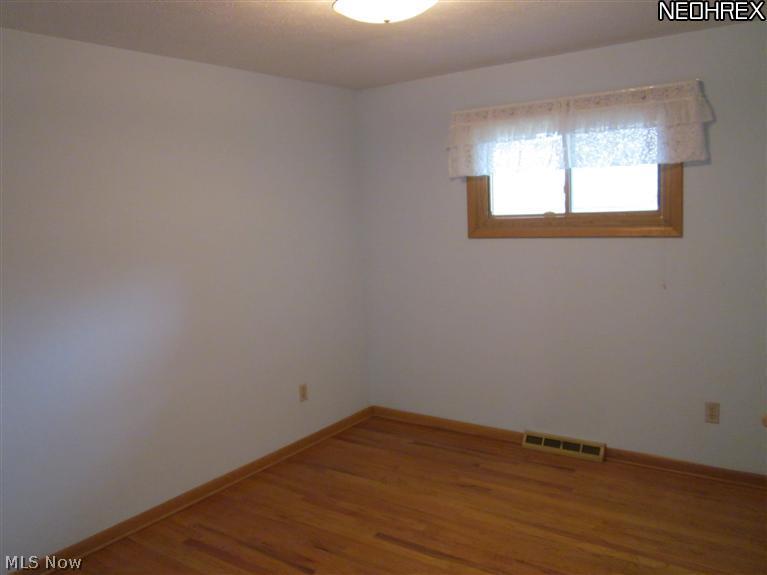 6010 Rousseau Drive Parma, OH 44129 - Photo 17 of 25 Gallery Image 17