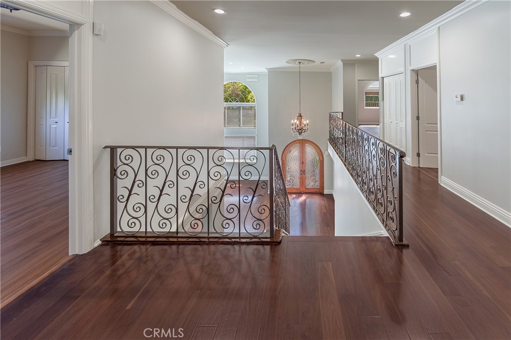 5217 Etiwanda Avenue Tarzana, CA 91356 - Photo 6 of 11