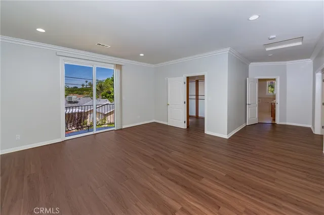 $7,900 | 5217 Etiwanda Avenue, Tarzana, CA 91356