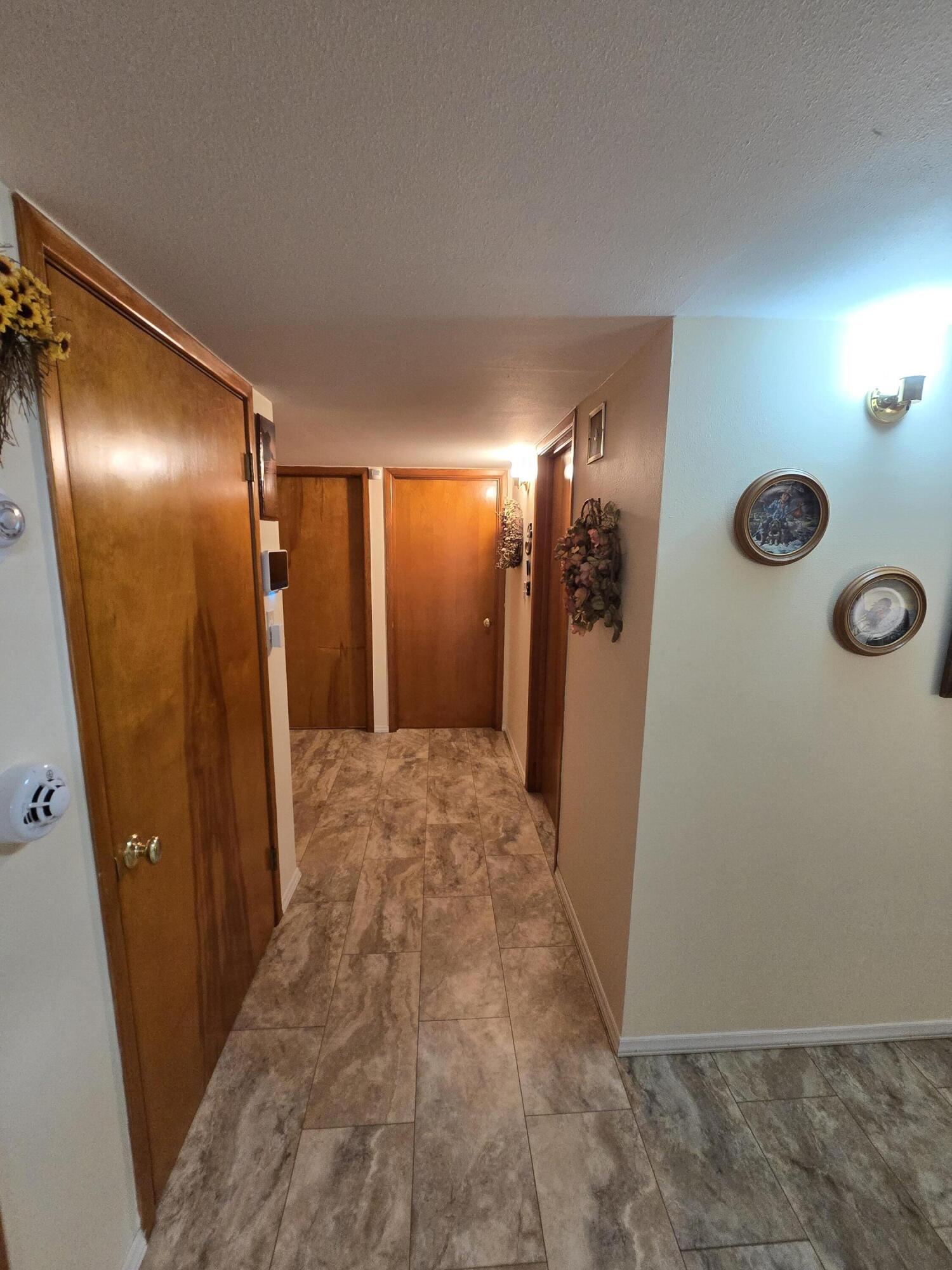 511 North 15th Street Lamesa, TX 79331 - Photo 10 of 39 20251007_104935