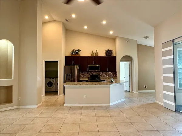 $3,600 | 10237 Facet Court, Orlando, FL 32836