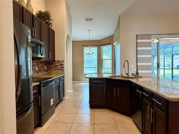 $3,600 | 10237 Facet Court, Orlando, FL 32836