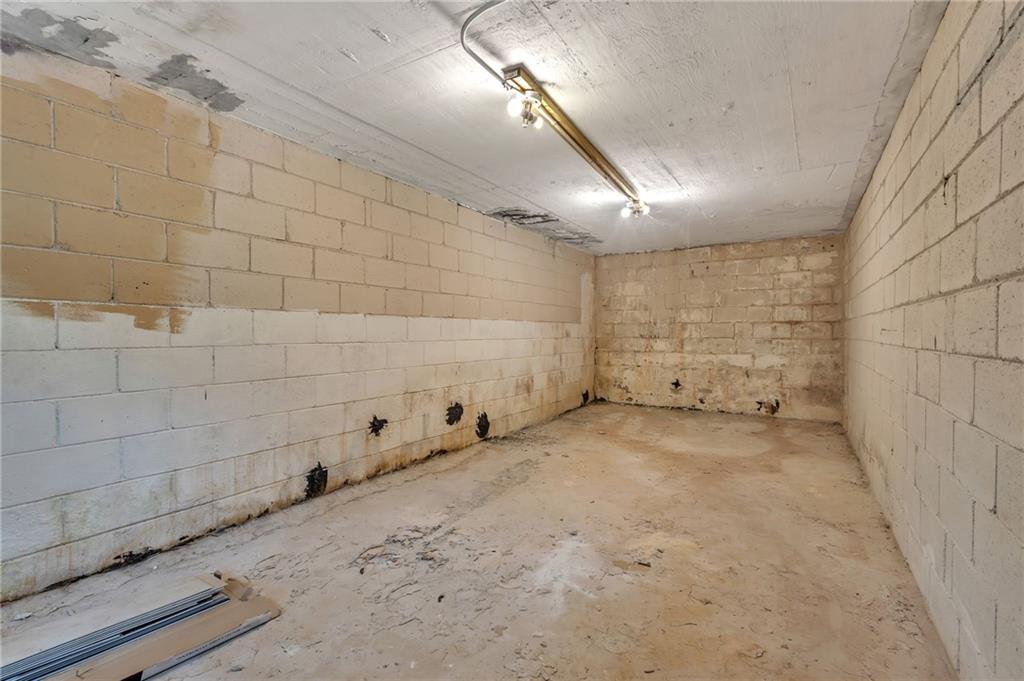 3268 Robin Road Decatur, GA 30032 - Photo 46 of 55