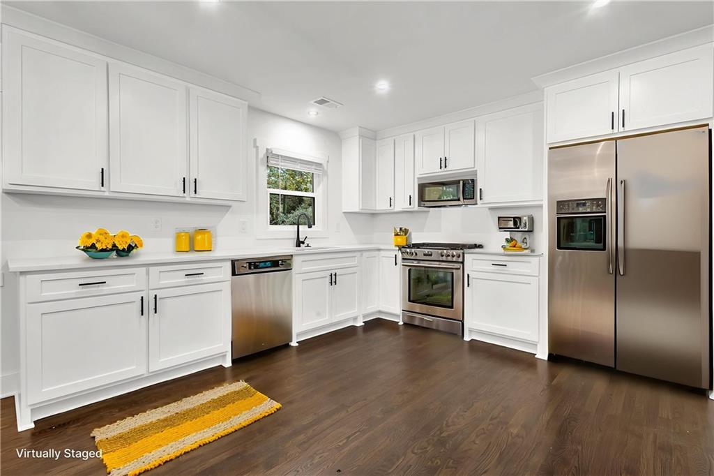 3268 Robin Road Decatur, GA 30032 - Photo 7 of 55