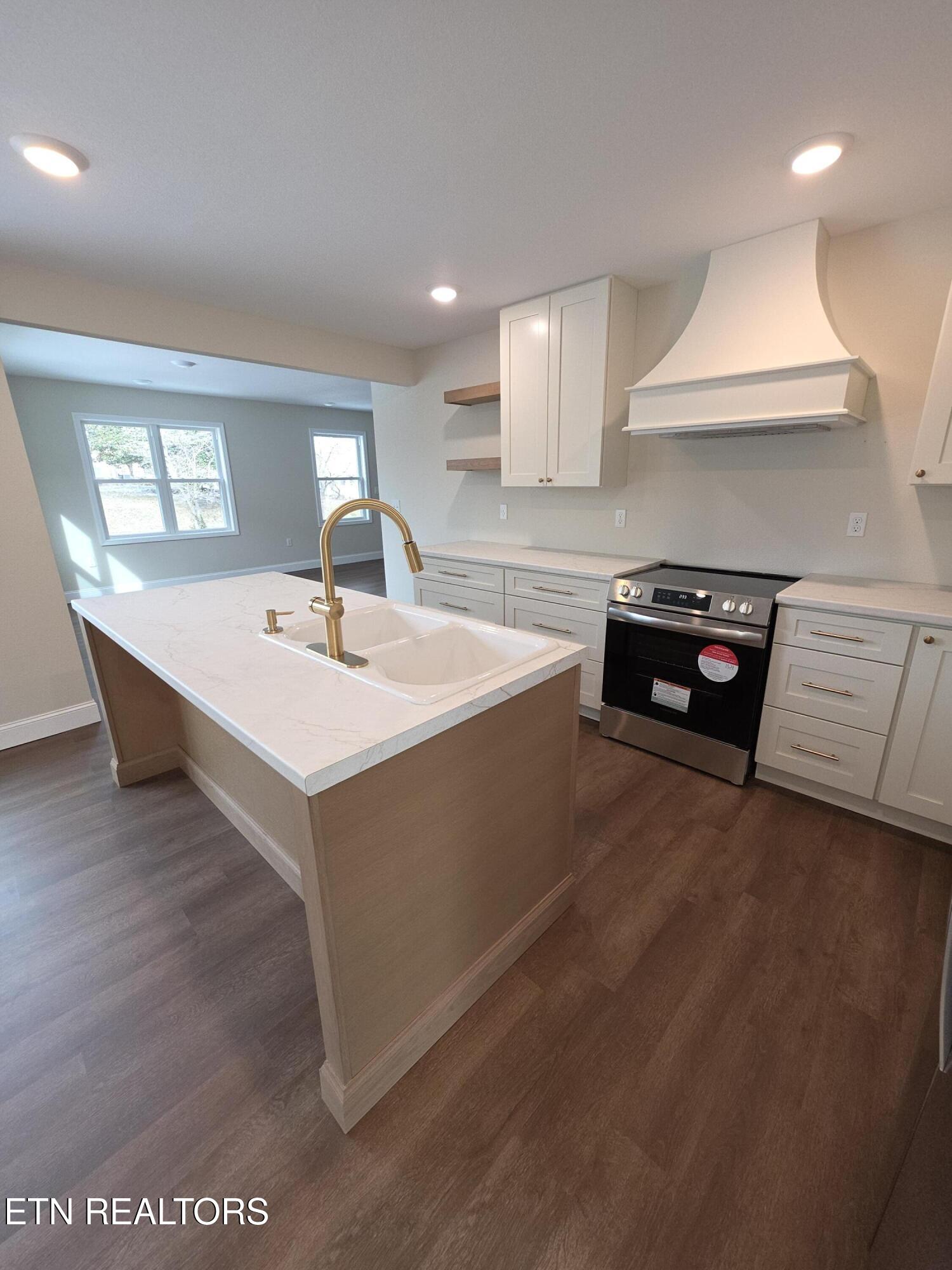 216 Lafayette Street Oneida, TN 37841 - Photo 20 of 33 20260205_142957