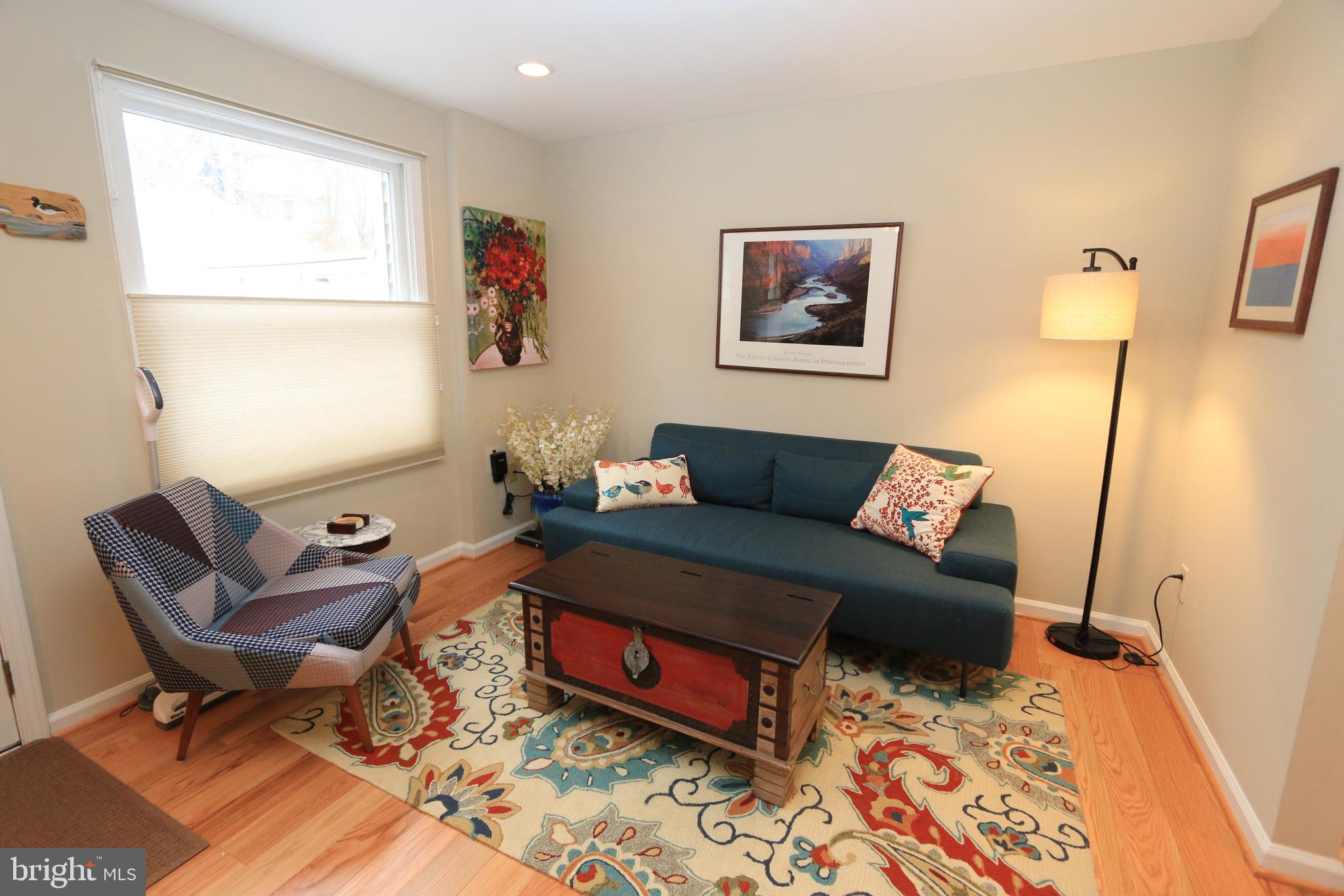 1535 Poplar Grove Drive Reston, VA 20194 - Photo 13 of 30 Family Room