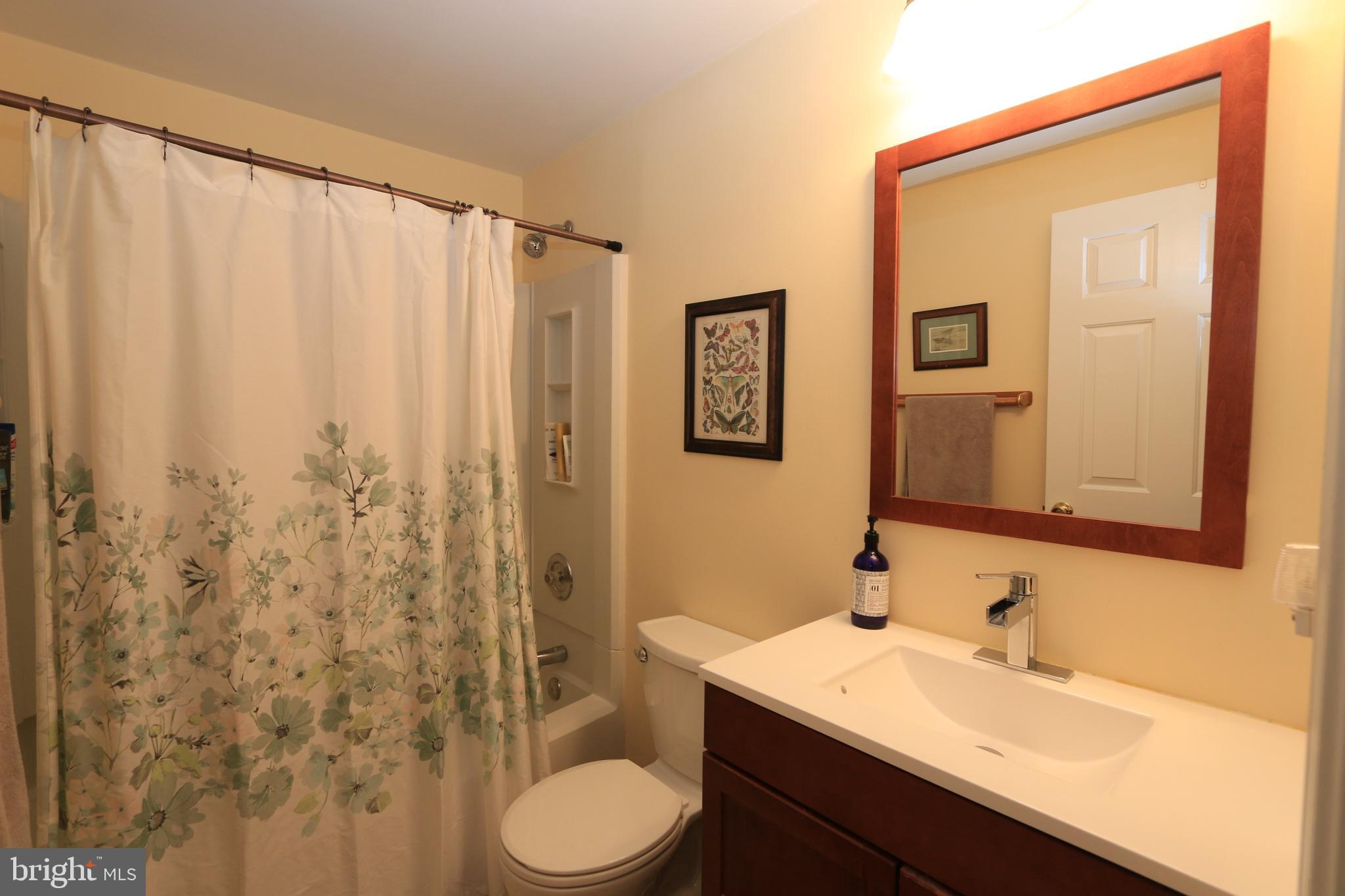 1535 Poplar Grove Drive Reston, VA 20194 - Photo 22 of 30 Renovated Upper Hall Bath