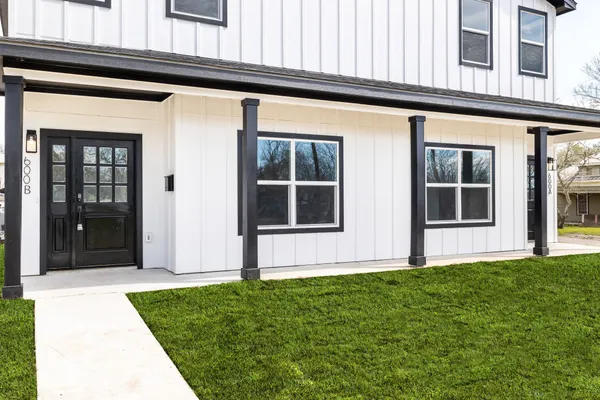 a view of house with front door