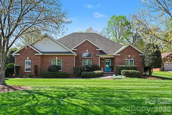 $450,000 | 149 Howard Pond Loop, Statesville, NC 28625