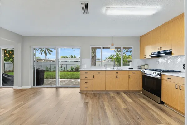 $549,000 | 6744 Southwest 34th Court, Miramar, FL 33023