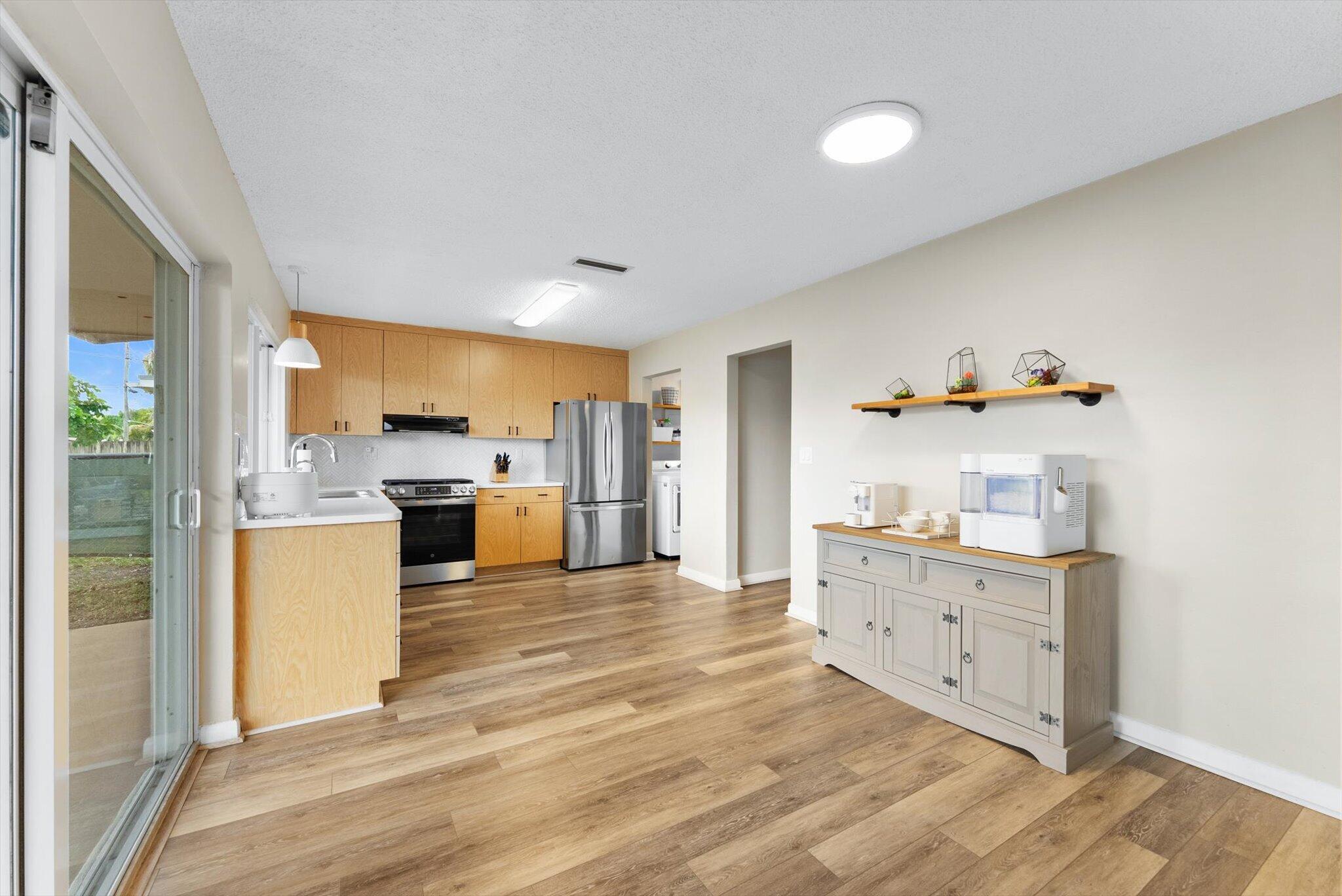 6744 Southwest 34th Court Miramar, FL 33023 - Photo 16 of 36 16-16