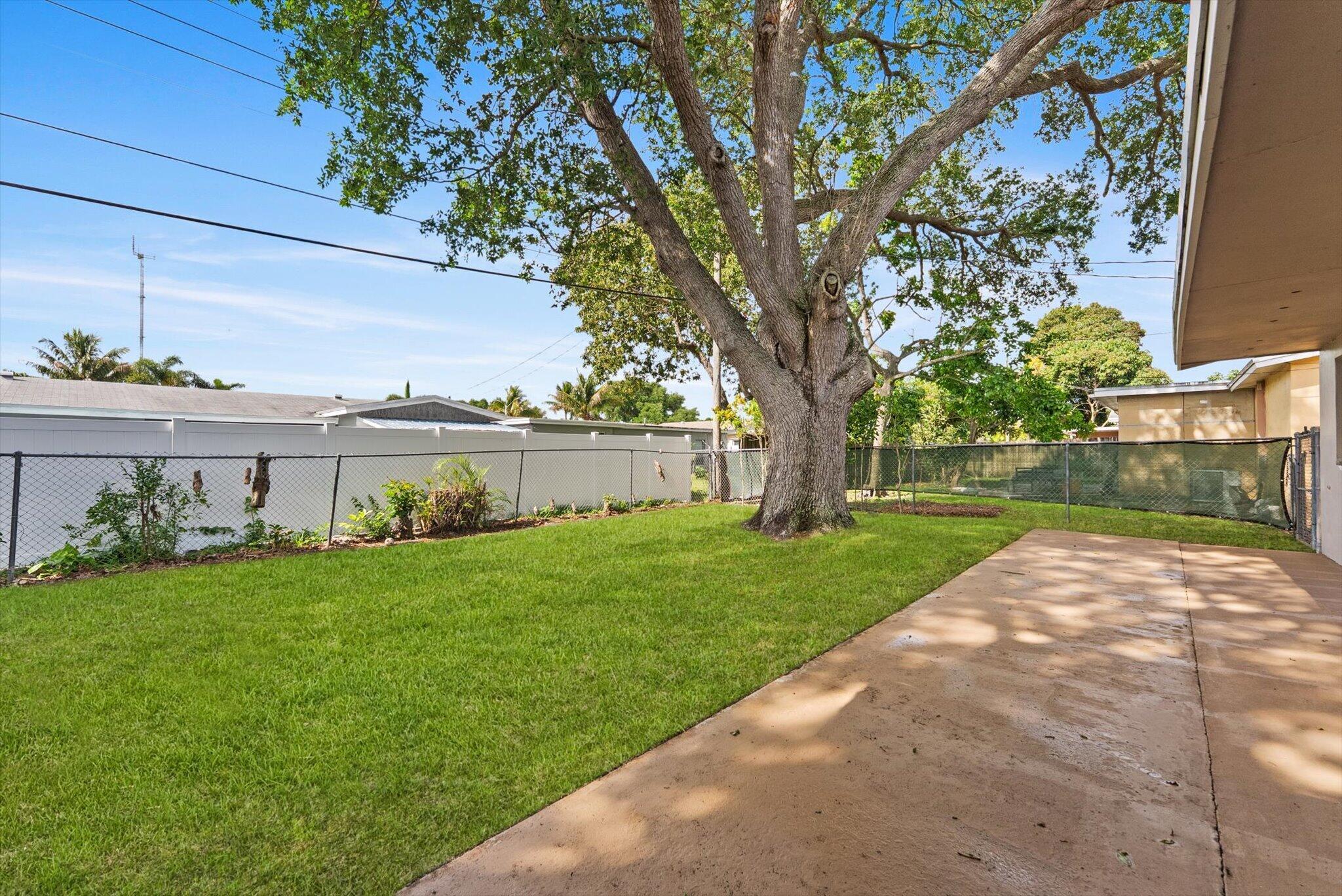 6744 Southwest 34th Court Miramar, FL 33023 - Photo 33 of 36 33-33