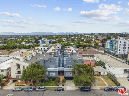 $1,075,000 | 12515 Pacific Avenue, Unit 208, Los Angeles, CA 90066