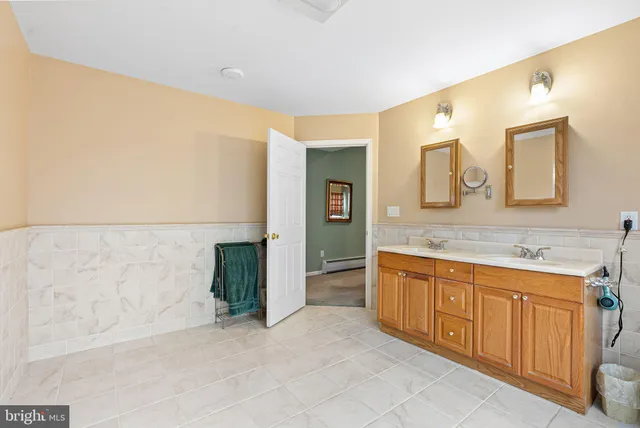 $750,000 | 302 3rd Avenue, Haddon Heights, NJ 08035