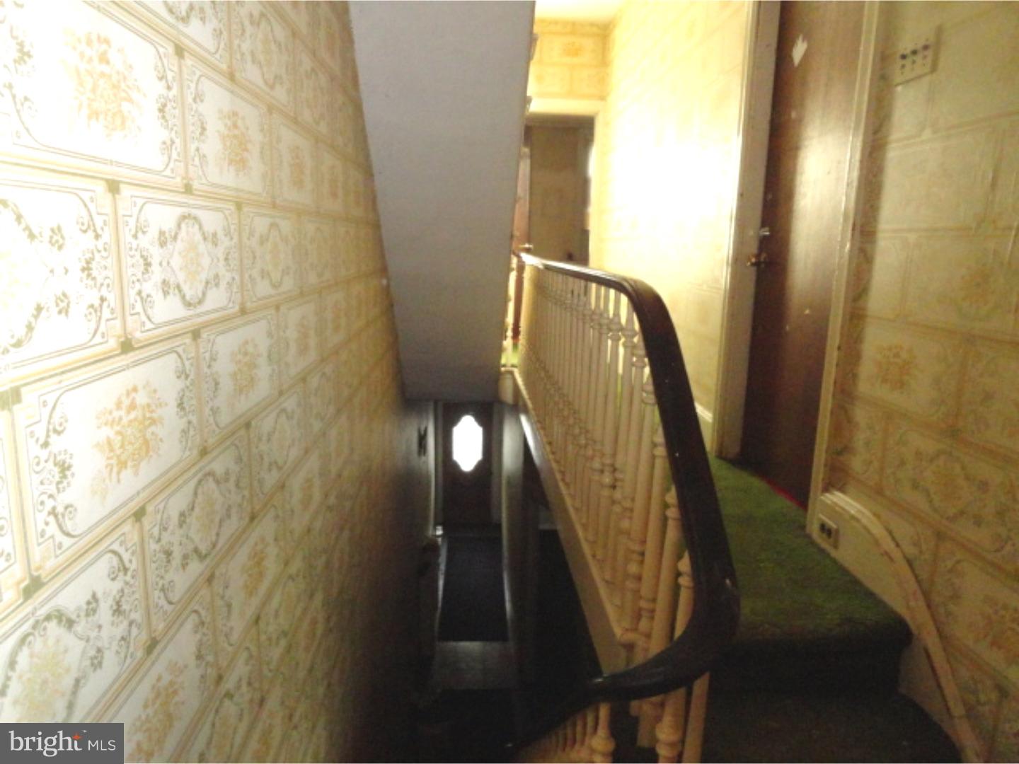 4058 Ridge Avenue Philadelphia, PA 19129 - Photo 5 of 13 Hallway
