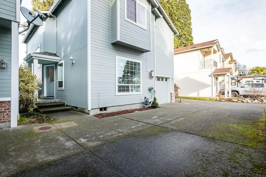 667 Shadow Way Central Point, OR 97502 - Photo 2 of 26 Additional Photo