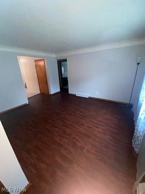 975 West Green Road Cleveland, OH 44121 - Photo 9 of 20