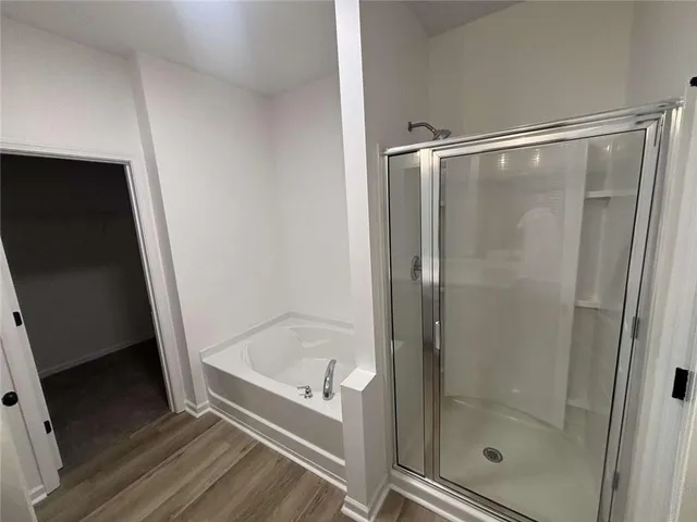 a bathroom with a bathtub