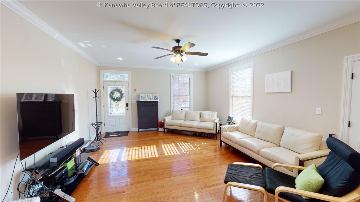901 Suncrest Road Charleston, WV 25303 - Photo 6 of 41 Gallery Image 6