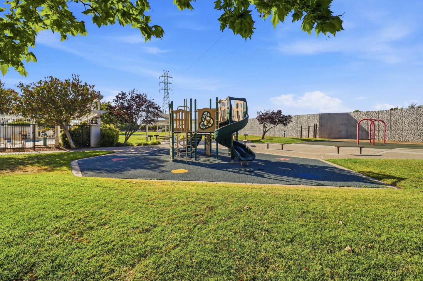 242 Fairmeadow Way Milpitas, CA 95035 - Photo 33 of 38