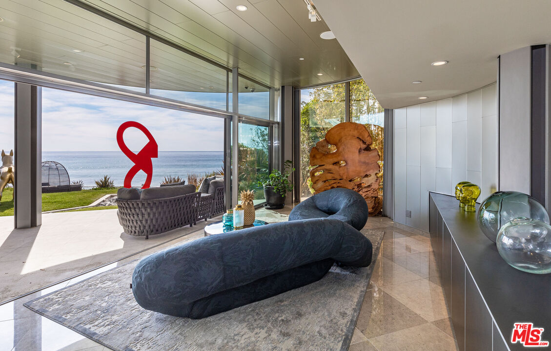 41800 Pacific Coast Highway Malibu, CA 90265 - Photo 19 of 56 Gallery Image 19